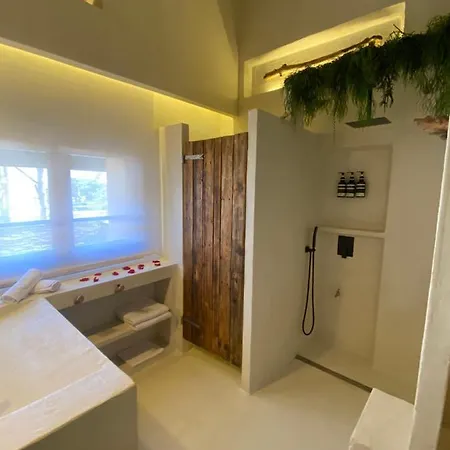 Massana Farm stay *